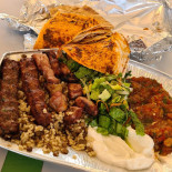 Les Deux Fréres Nourriture