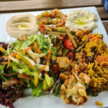 Les Deux Fréres Nourriture