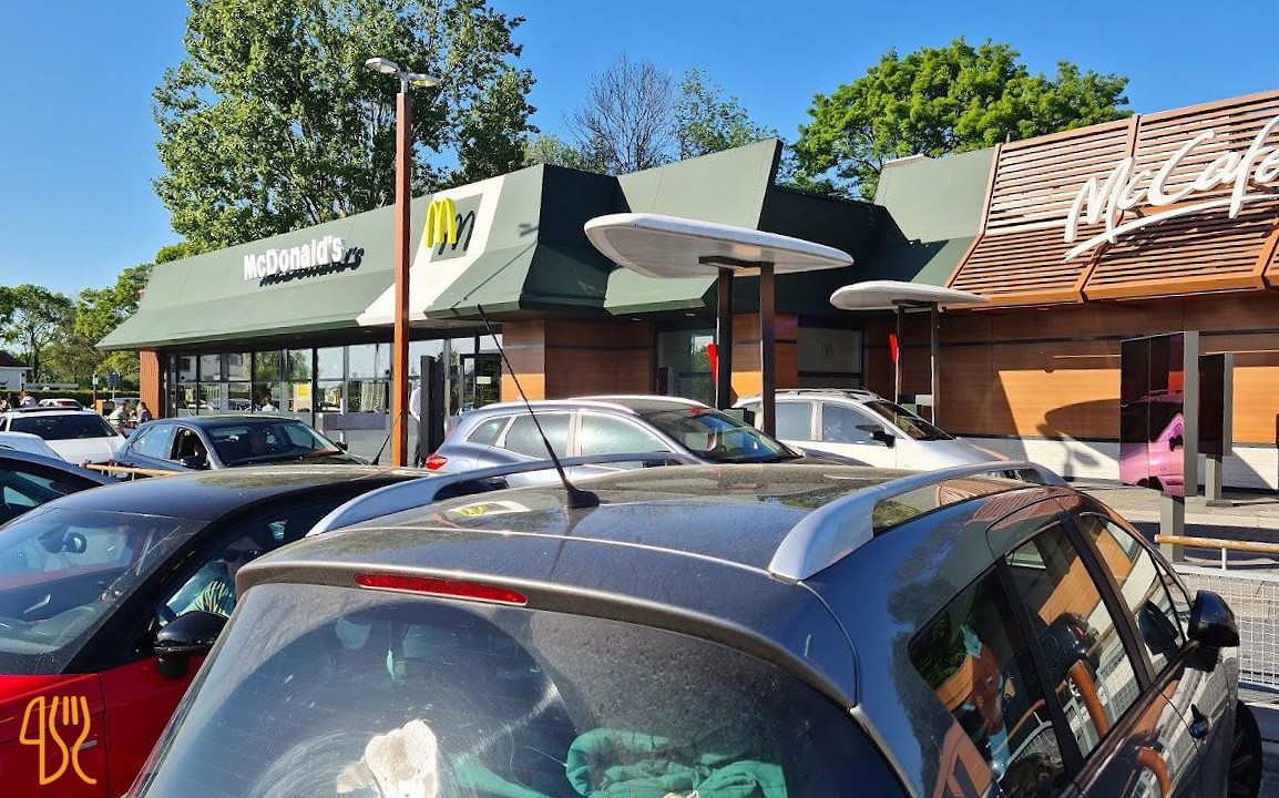 Mcdonald's Rosmalen Exterior