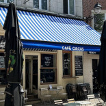 Café Circus Exterior