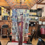 Dracula's Castle Dentro