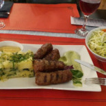 Dracula's Castle Comida