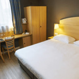 Dc Drogenbos À l'intérieur