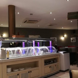 Mandarin City Dentro