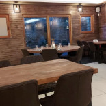 Rozana À l'intérieur