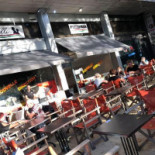 Fratelli À l'intérieur