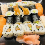 Sapporo-shi Sushi Ramen Nourriture