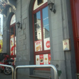 Snack Twins Exterior