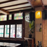 Floris À l'intérieur