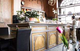 Brasserie De La Renaissance À l'intérieur