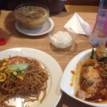 Warung Mini Rotterdam Nourriture