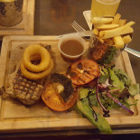 Michael Collins Irish Pub Brussels Comida