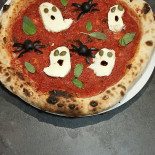 Flames Pizzeria Nourriture