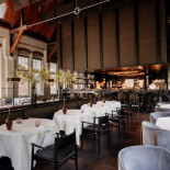 Vanoost À l'intérieur