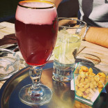 Lounge Time Resto Minuman