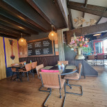 Eeterij Juno À l'intérieur