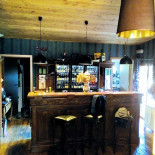 Brasserie Faim De Ligne Dentro