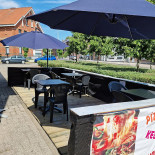 Eethuis Taha Esterno