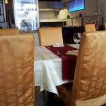 Aux Délices Du Wok Menu