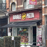 Royale Pizza Extérieur