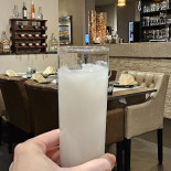 Mère Liban À l'intérieur