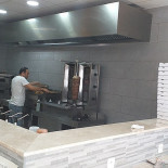 Hasseltse Kebab Pizzeria À l'intérieur