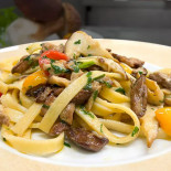 Au P'tit Nico Nourriture