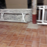 Au Trou Normand Dentro