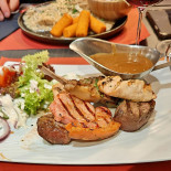 L'interrogation Brasserie/ Comida