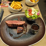 Le Simplement Chez Fanny Food