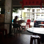 Ap Pizza Mons Street Food Napoletano À l'intérieur