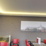 Champs ÉlysÉes Dentro