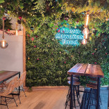 Surfside Poké Namur Exterior