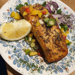 Minos Bij Ward En Eleni Essen