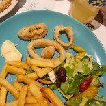 Minos Bij Ward En Eleni Comida