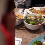 Minos Bij Ward En Eleni Comida