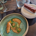 Les Comtes De Champagne Nourriture