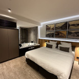 Ccnomie À l'intérieur