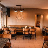 Taverne Le Galion Dentro