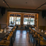 Taverne Le Galion Dentro