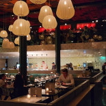 Chez Van Rijn À l'intérieur