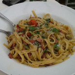 Le A Pâtes De Carmelo (soumagne) Nourriture