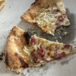 Pizzeria Ciao-bello Mâncare