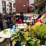 Uw Zuster Extérieur