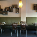 Alfons À l'intérieur