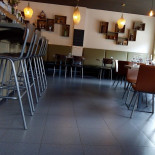 Alfons À l'intérieur