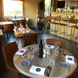 Alfons À l'intérieur