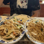 Golden River (boutersem) Food