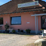 The Old Fiddler Extérieur