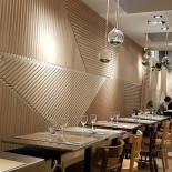 Deuxième Elément À l'intérieur